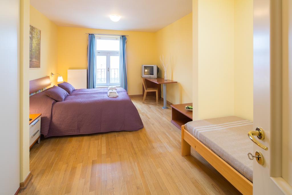 City Lounge Hotel Prague Room photo